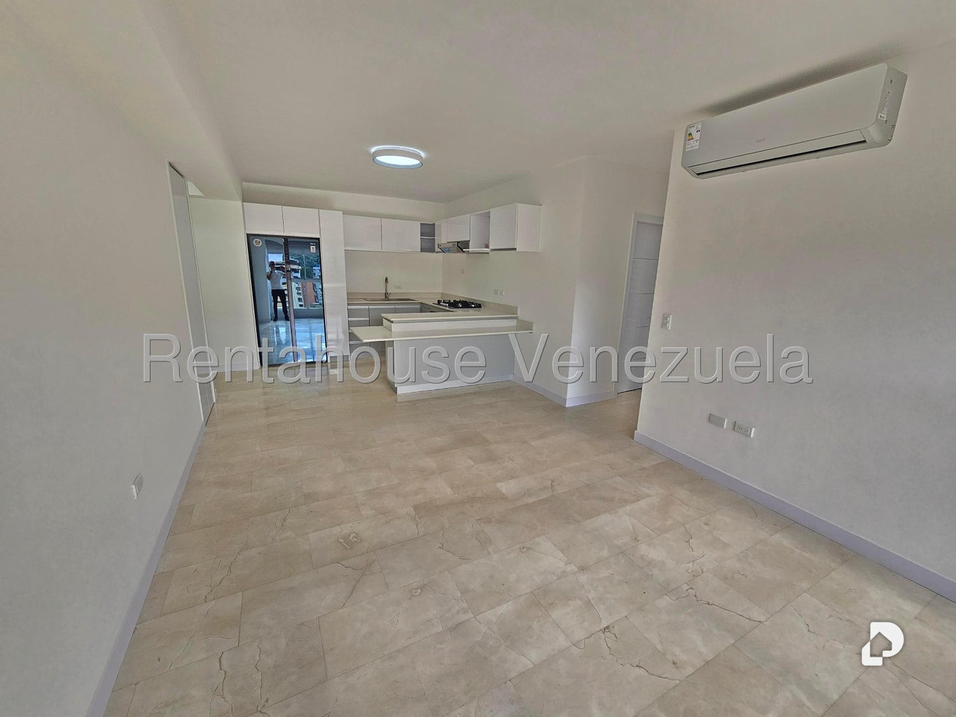 Apartamento en La Boyera, Caracas – 10