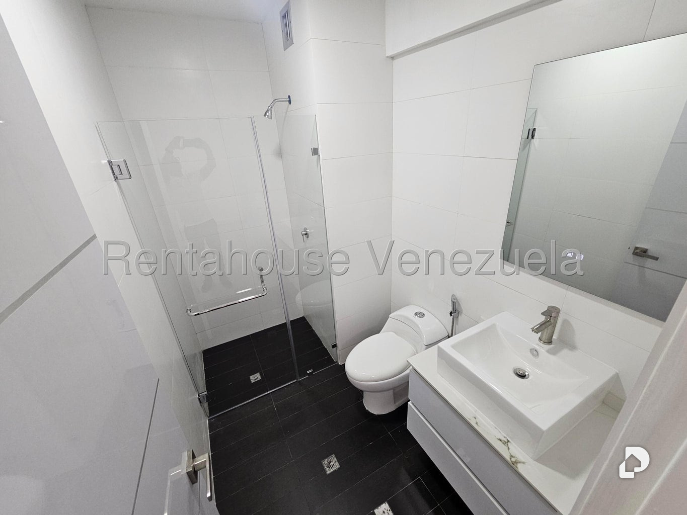 Apartamento en La Boyera, Caracas – 17