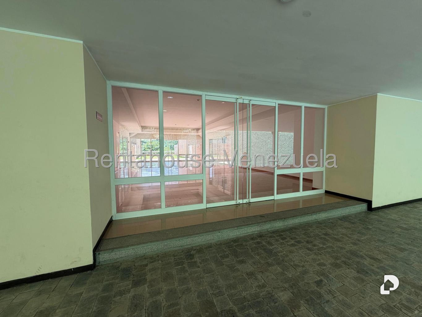 Apartamento en Lomas del Sol, Caracas – 28
