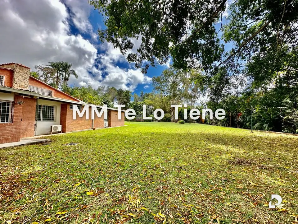 Casa en La Lagunita, Caracas – 29
