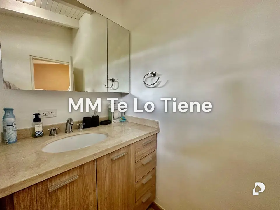 Casa en La Lagunita, Caracas – 24