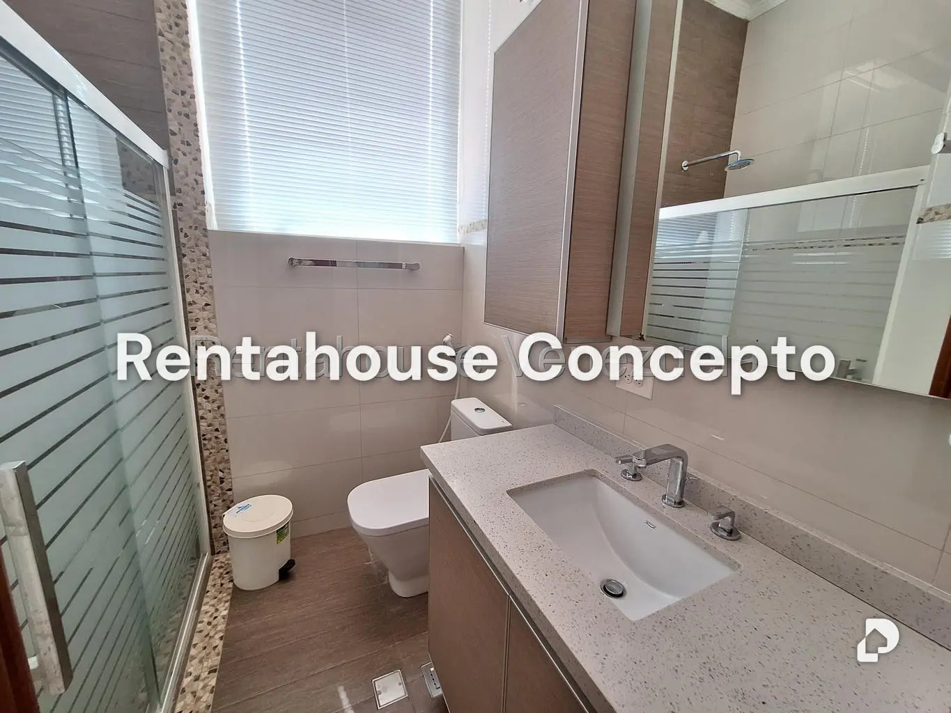 House in Altos de Guataparo, Valencia – 18