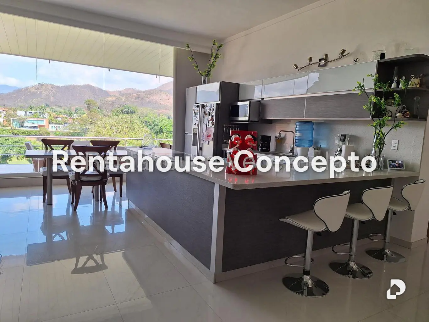 House in Altos de Guataparo, Valencia – 5