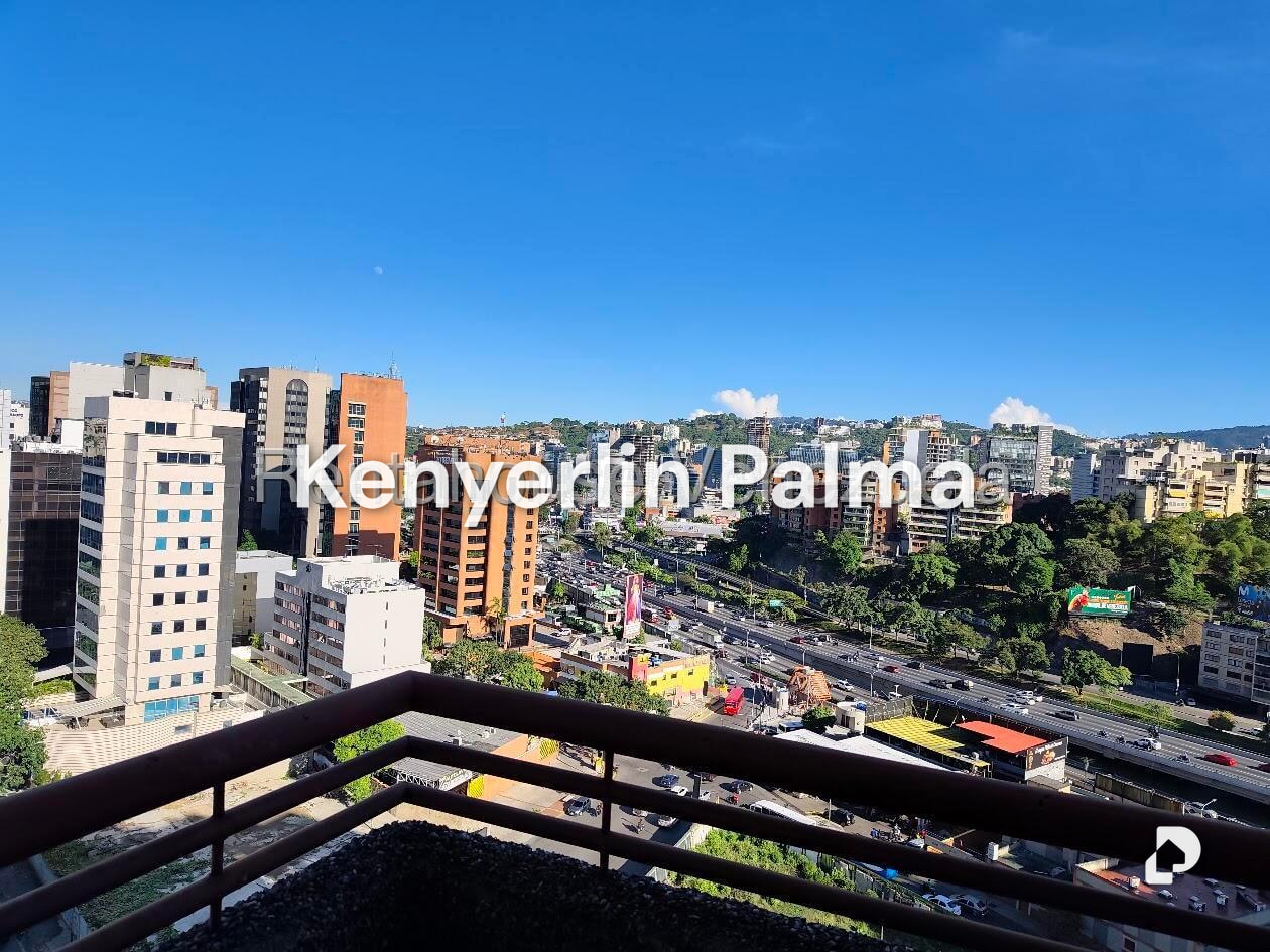 Apartamento en El Rosal, Caracas – 21