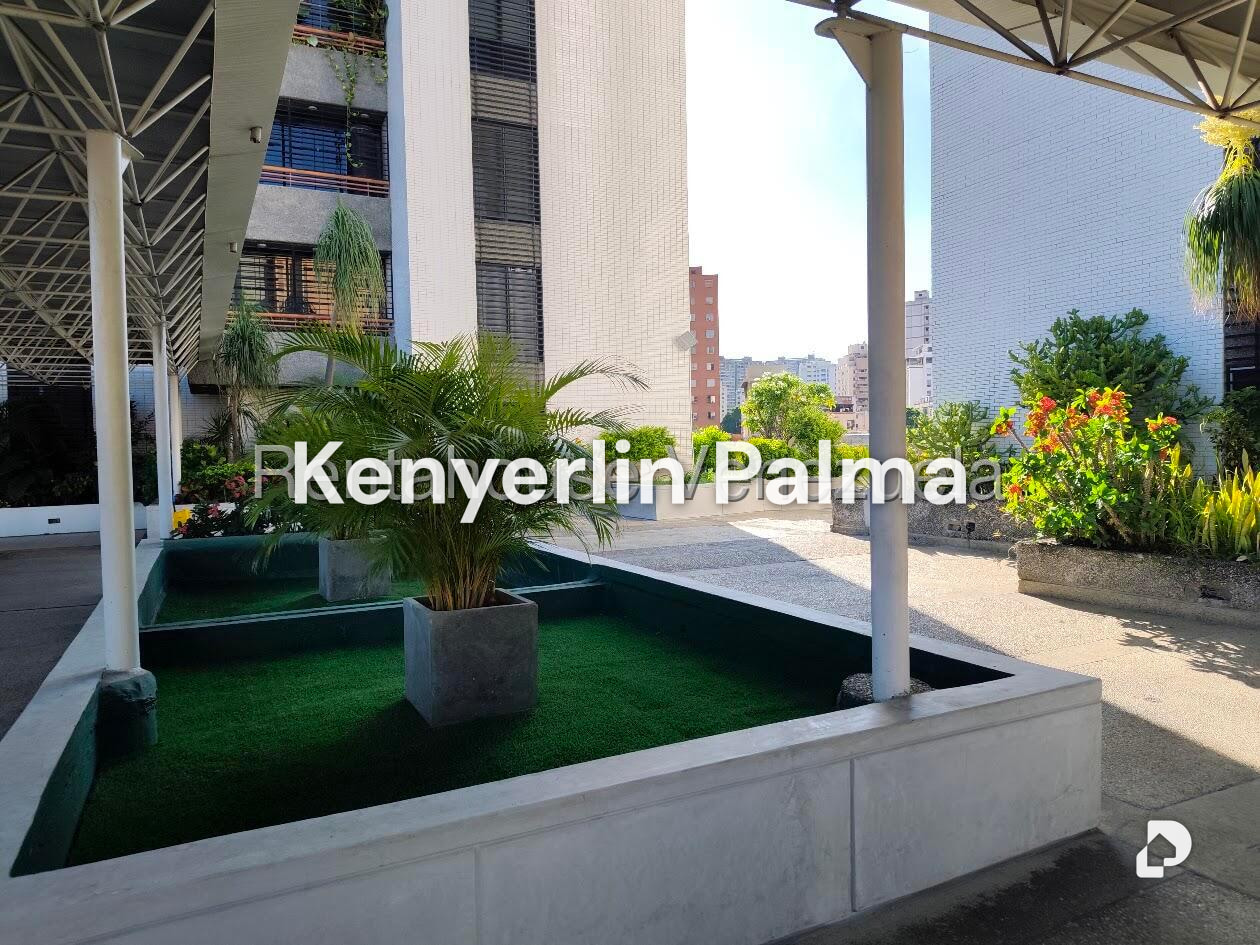 Apartamento en El Rosal, Caracas – 3
