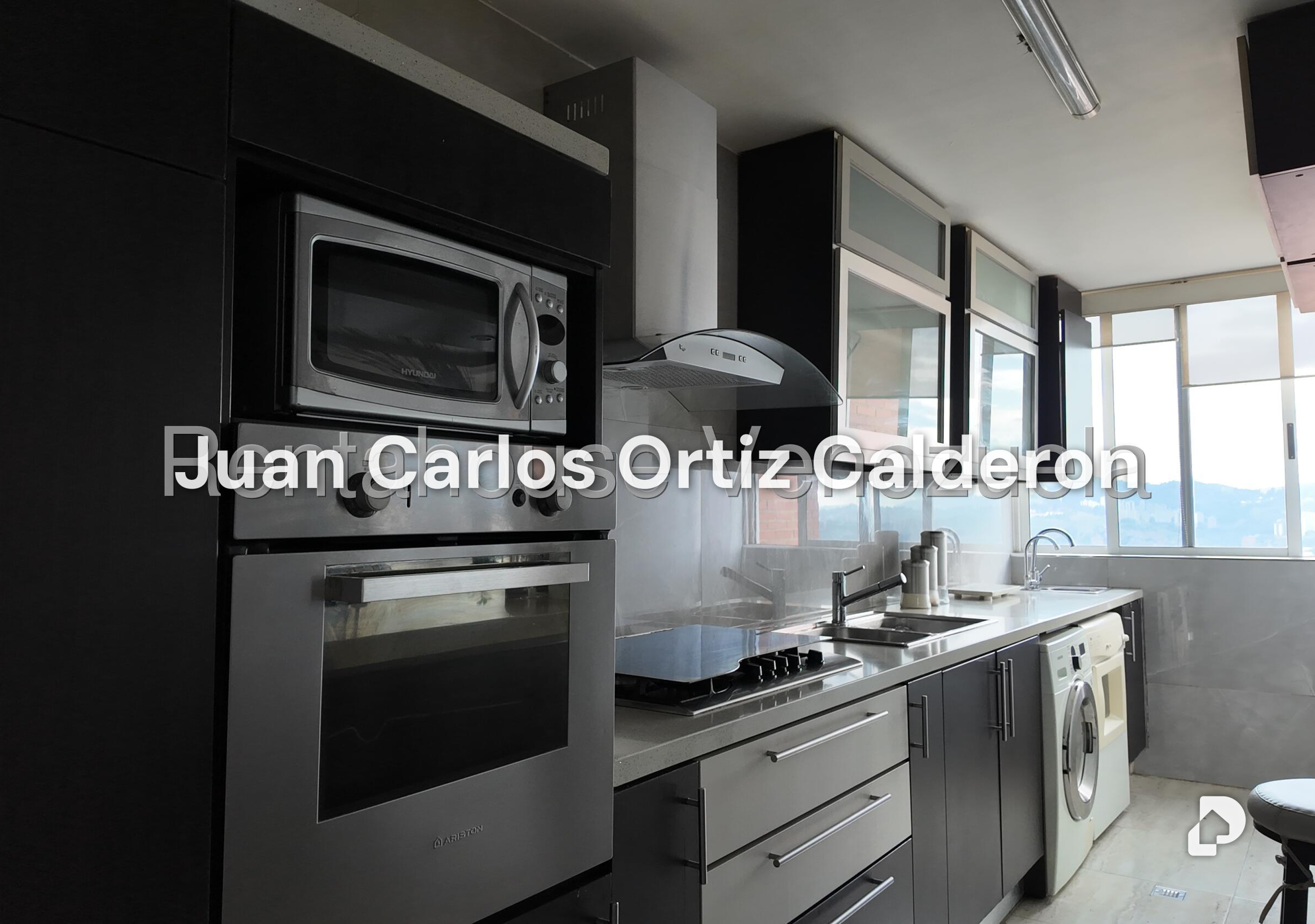 Apartamento en Colinas de La Tahona, Caracas