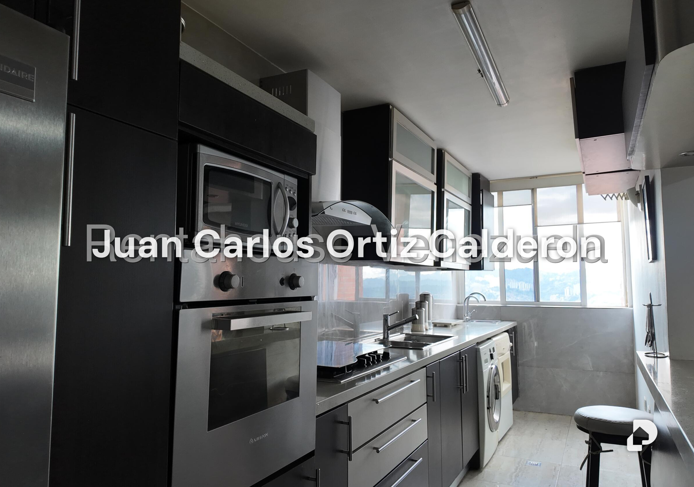Apartamento en Colinas de La Tahona, Caracas