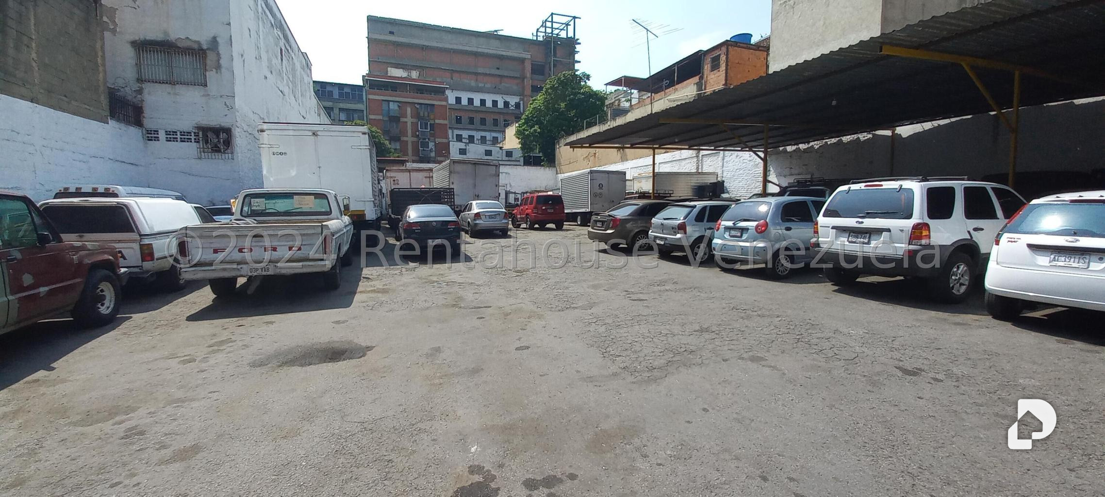 Terreno en Catia, Caracas – 23