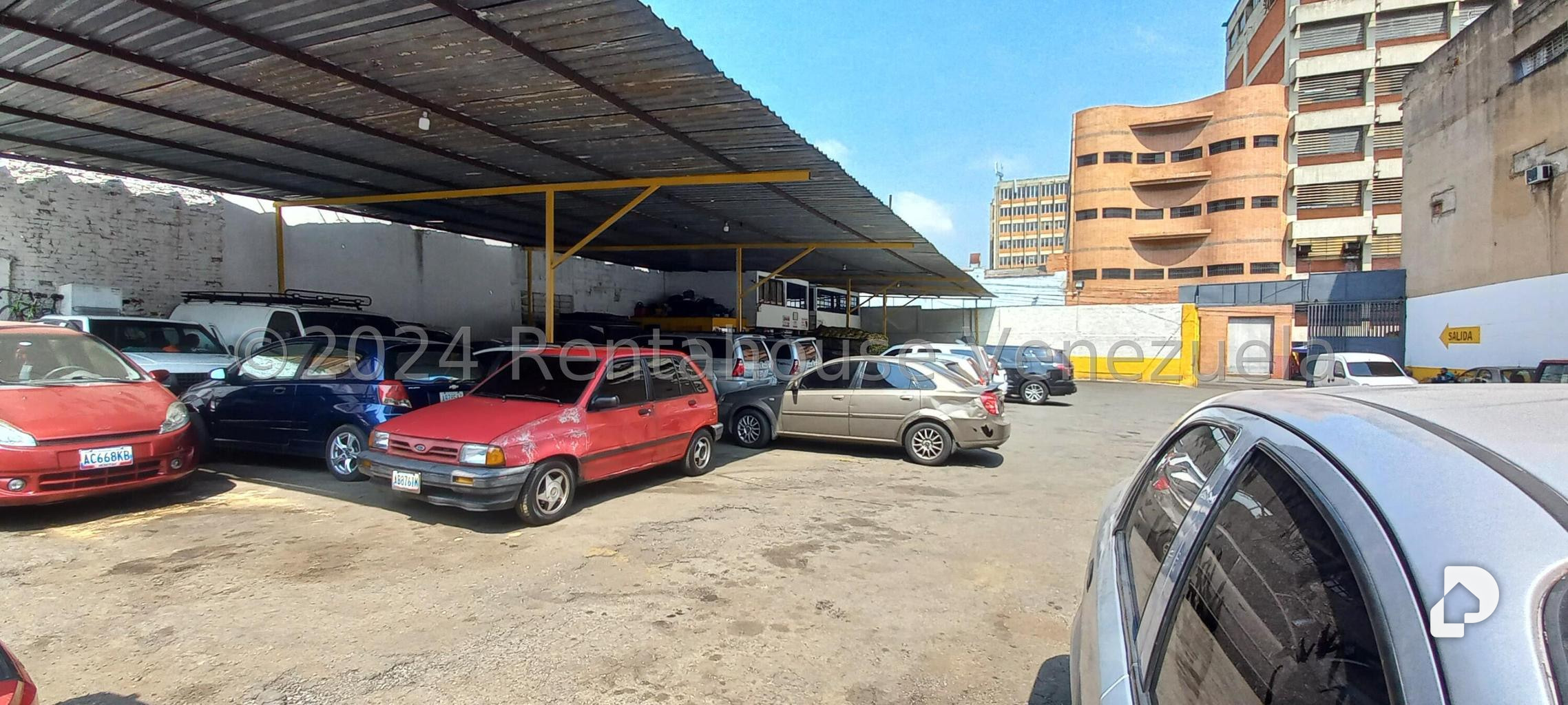 Terreno en Catia, Caracas – 26