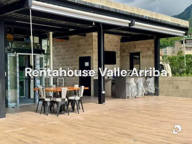 Local comercial en La Florida, Caracas – 22