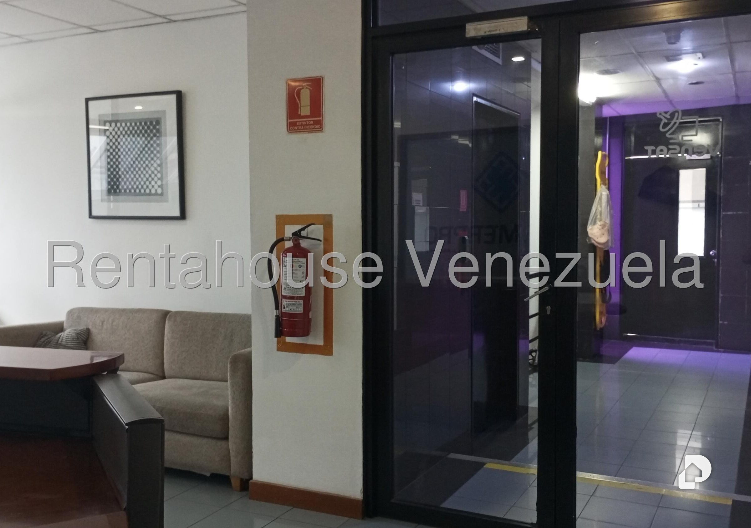 Oficina en La Urbina, Caracas – 15