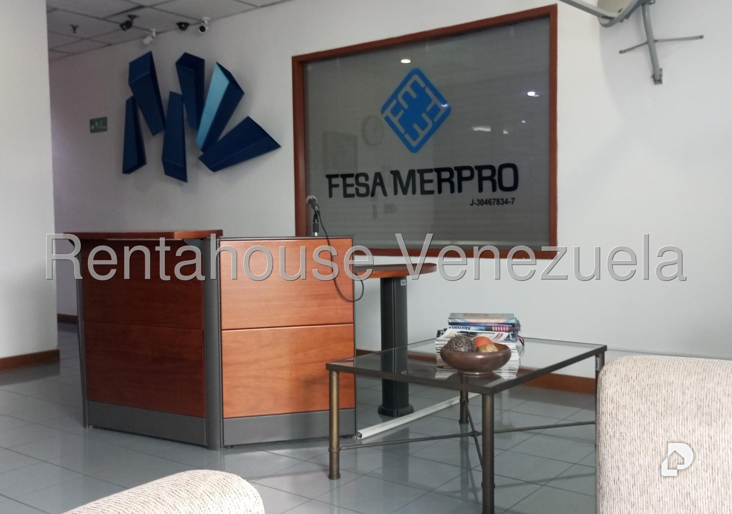 Oficina en La Urbina, Caracas – 13