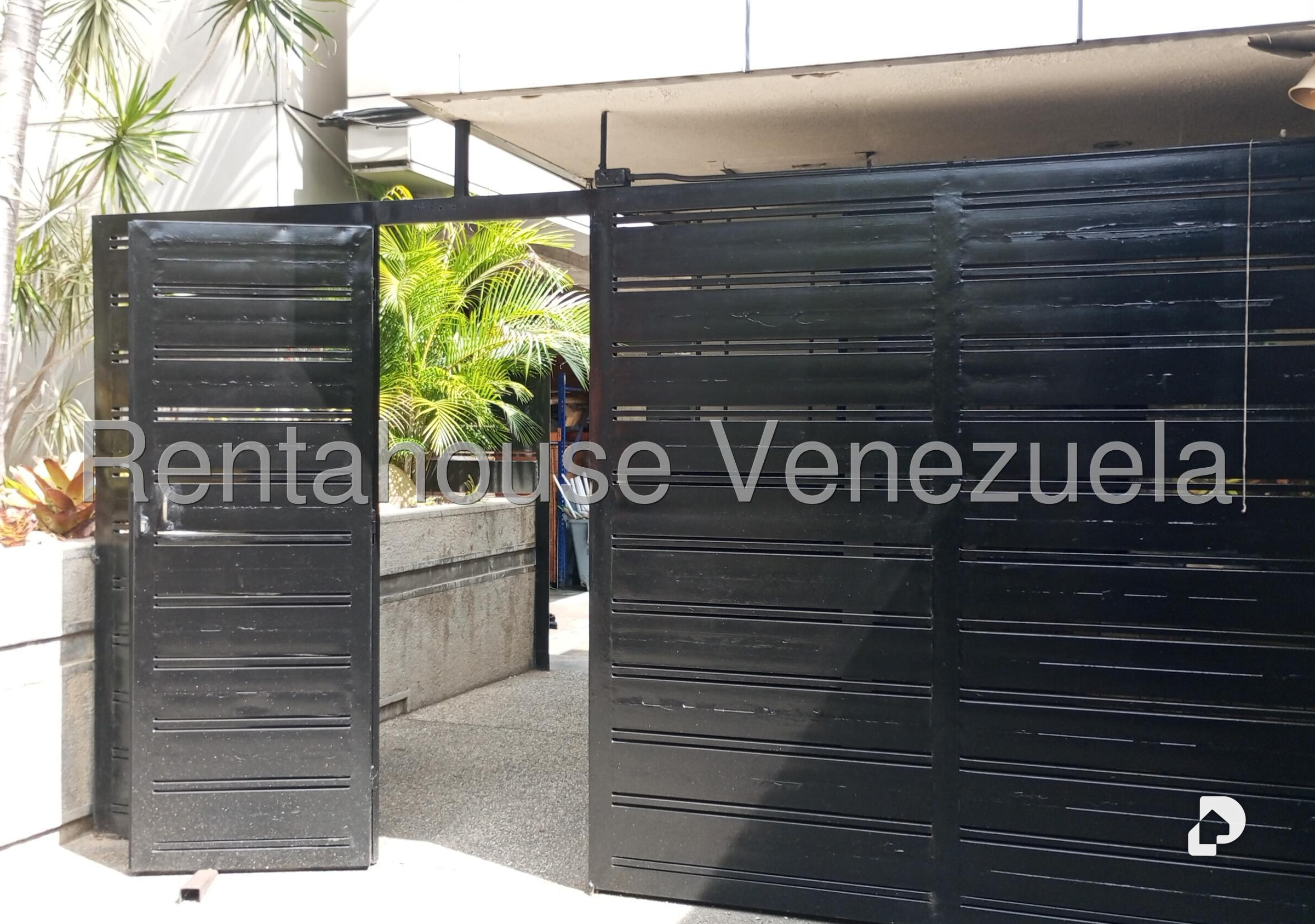 Oficina en La Urbina, Caracas – 3