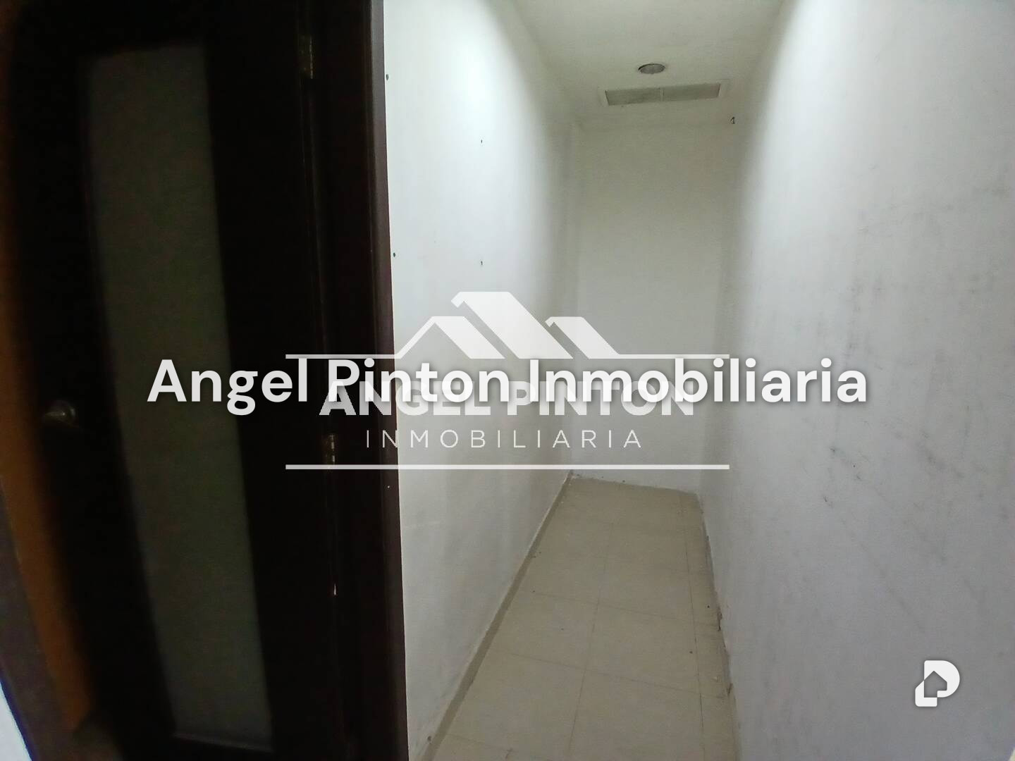 Local comercial en Avenida Goajira, Maracaibo – 6