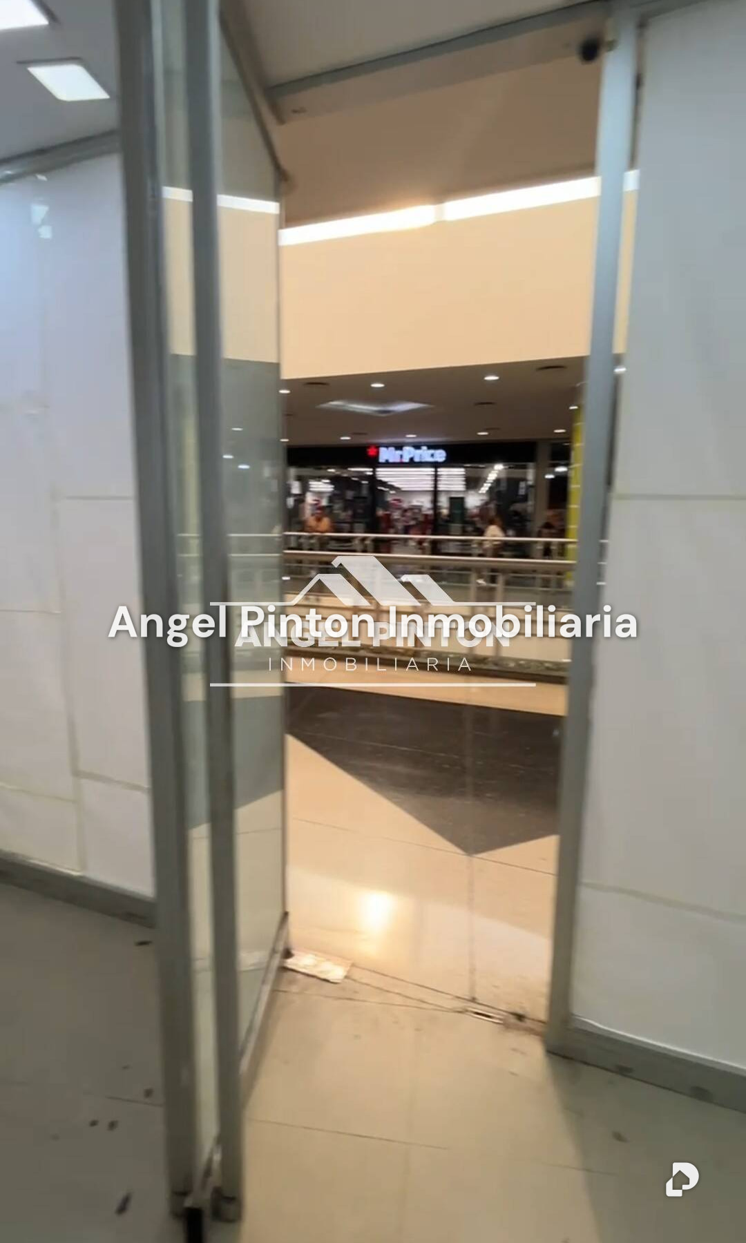 Local comercial en Avenida Goajira, Maracaibo – 1
