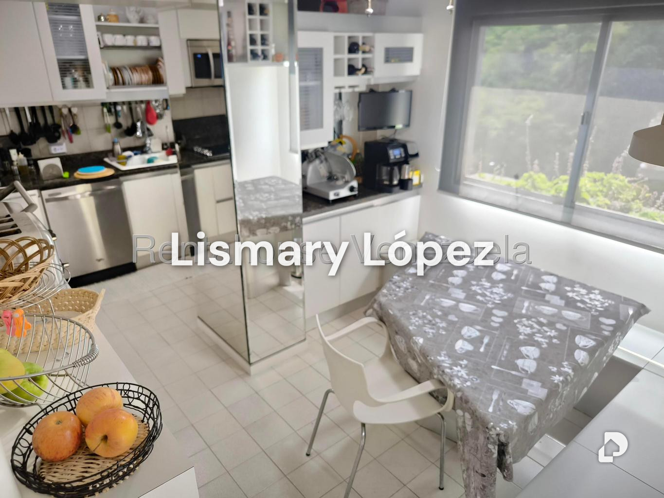 Apartamento en Alto Prado, Caracas – 24