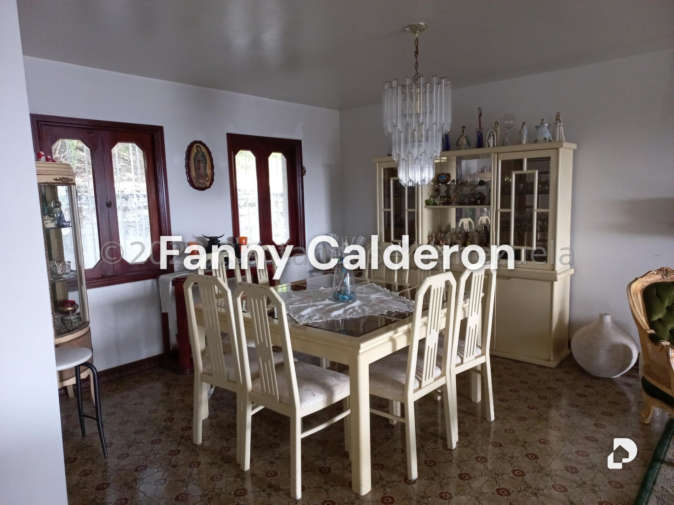 Casa en La Lagunita, Caracas – 12