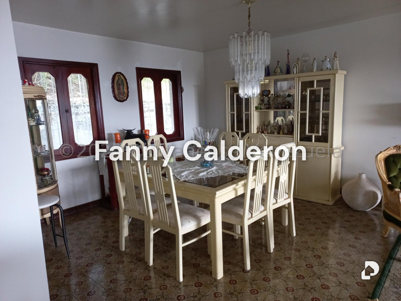 Casa en La Lagunita, Caracas – 13