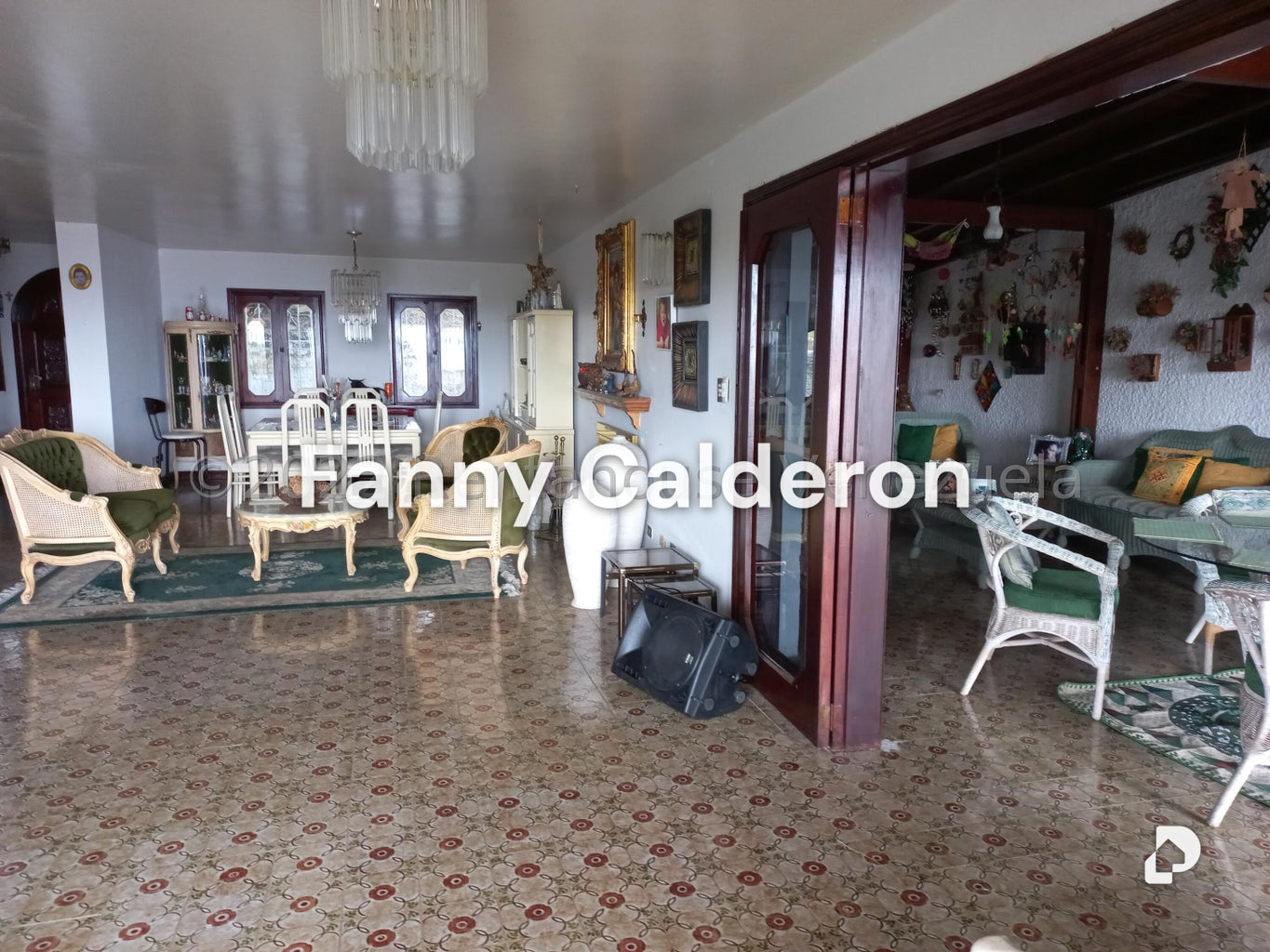 Casa en La Lagunita, Caracas – 18