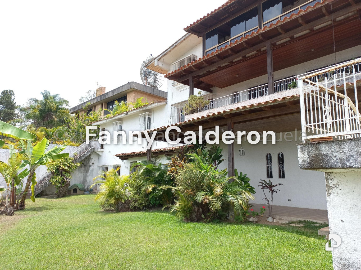 Casa en La Lagunita, Caracas – 6