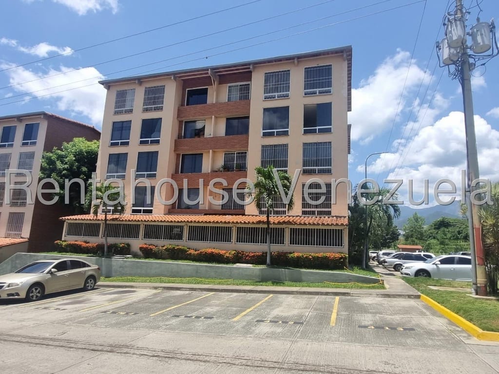 Apartamento en Terrazas Altos de San Pedro, Guarenas - 1