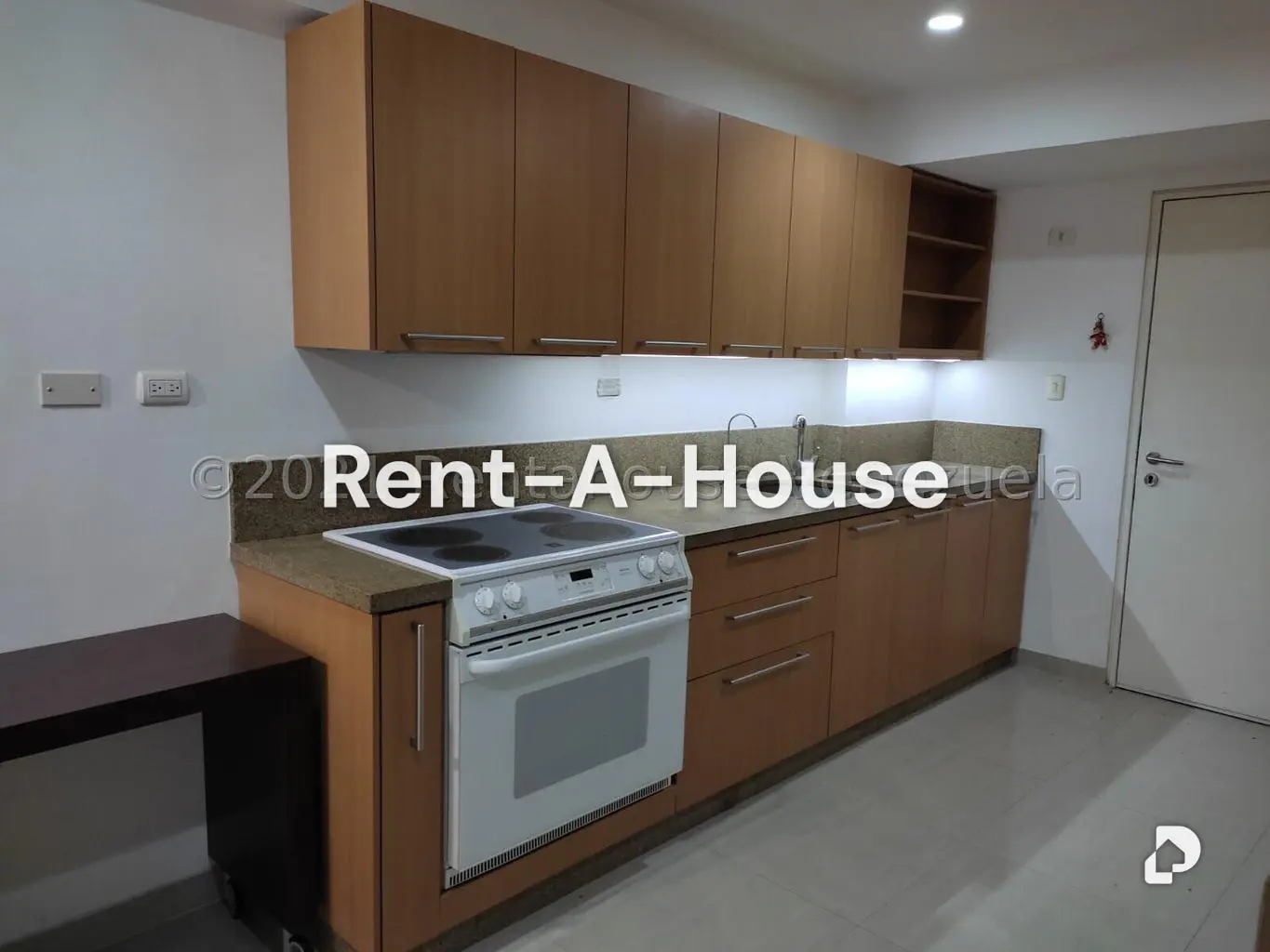 Apartment in La Boyera, Caracas – 8