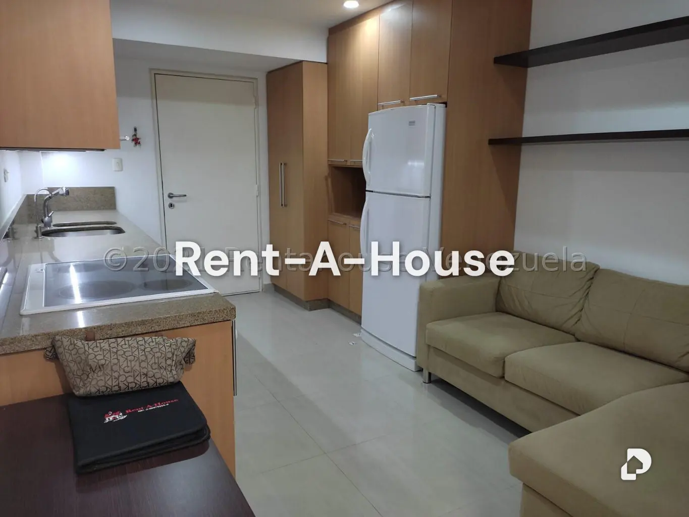 Apartment in La Boyera, Caracas – 2