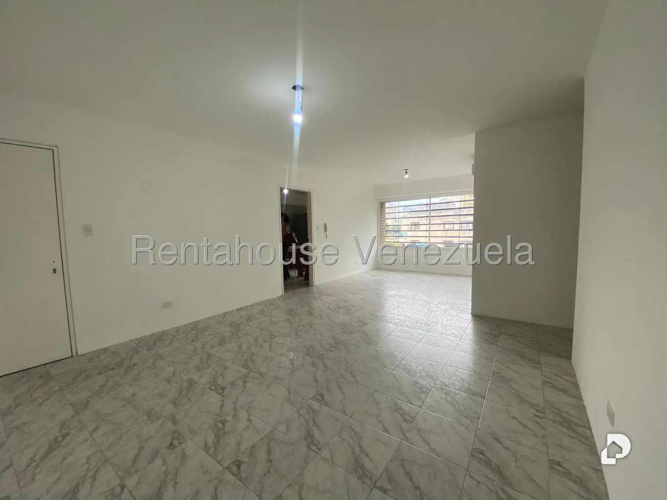 Apartamento en El Paraíso, Caracas – 12
