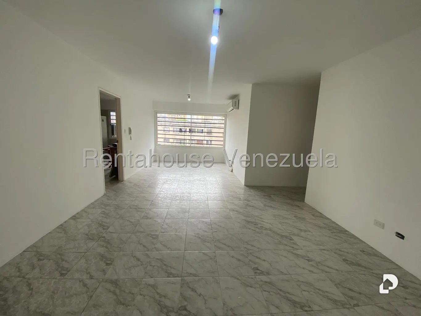 Apartamento en El Paraíso, Caracas – 10