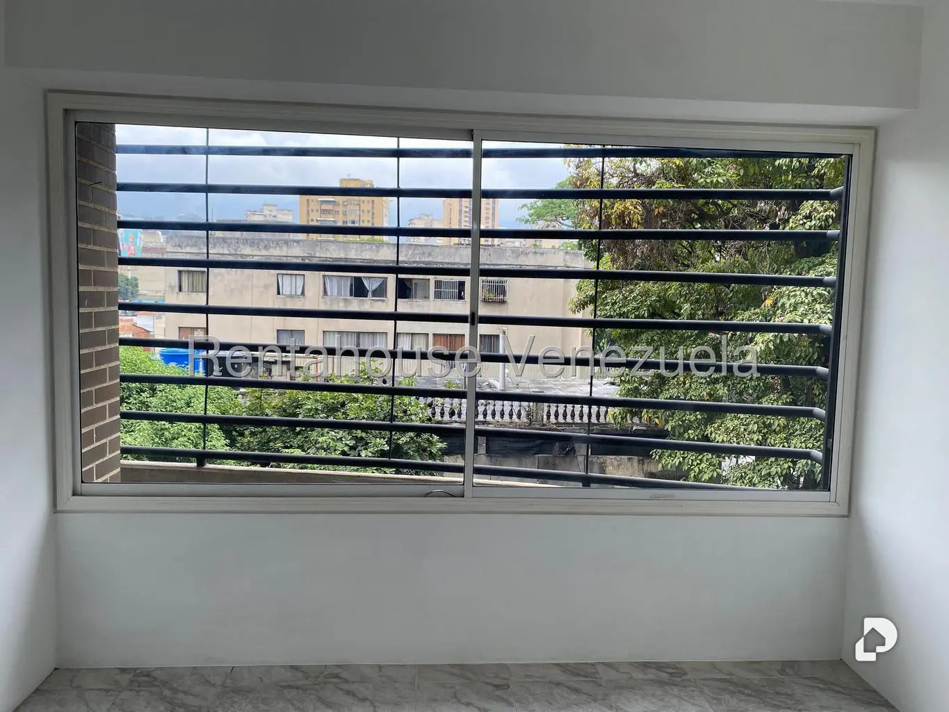 Apartamento en El Paraíso, Caracas – 18