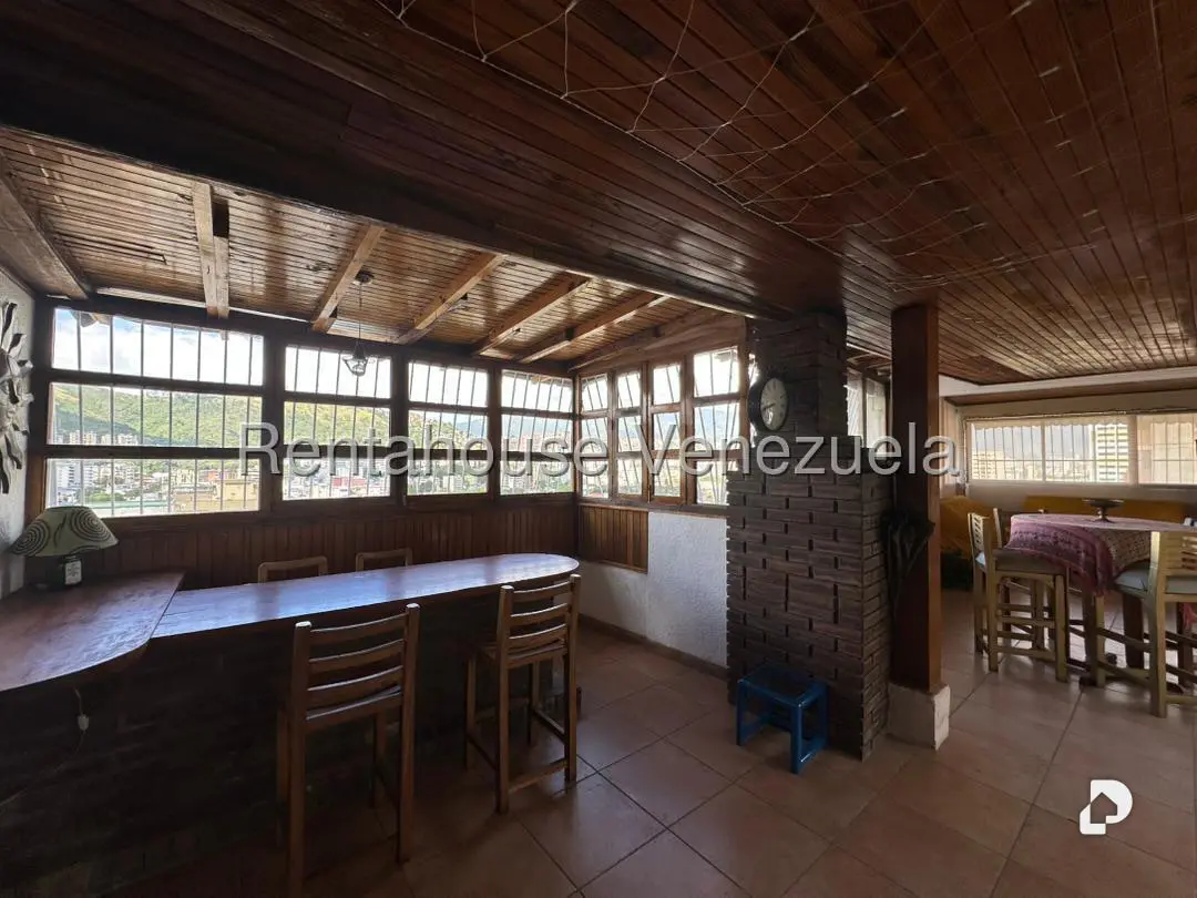 Apartamento en El Paraíso, Caracas – 30
