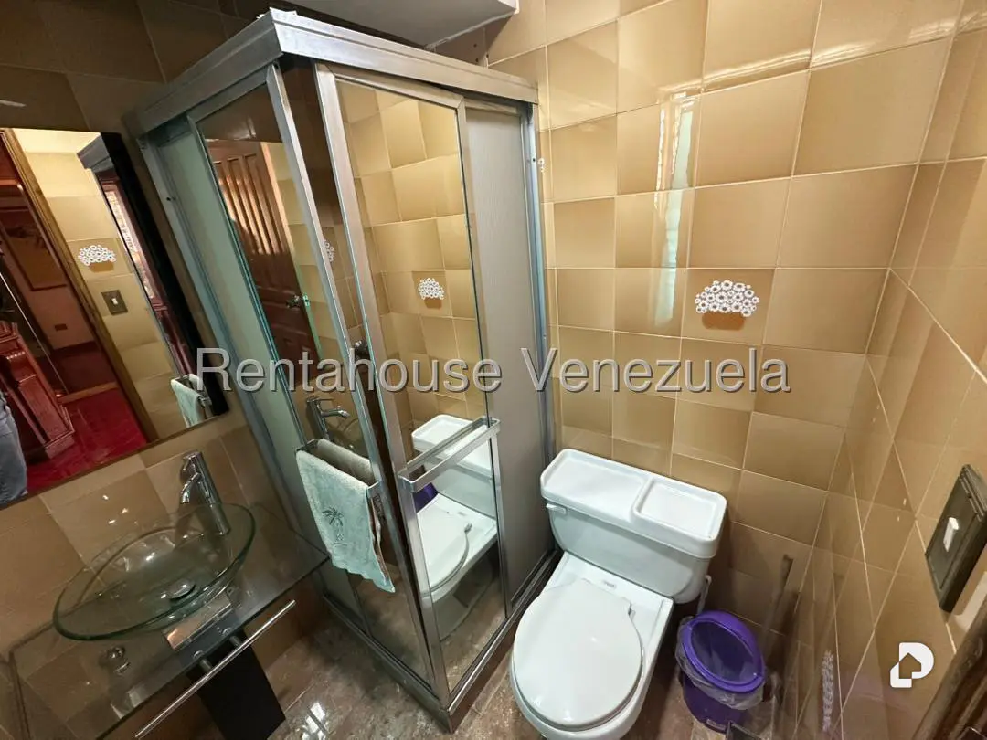 Apartamento en El Paraíso, Caracas – 17