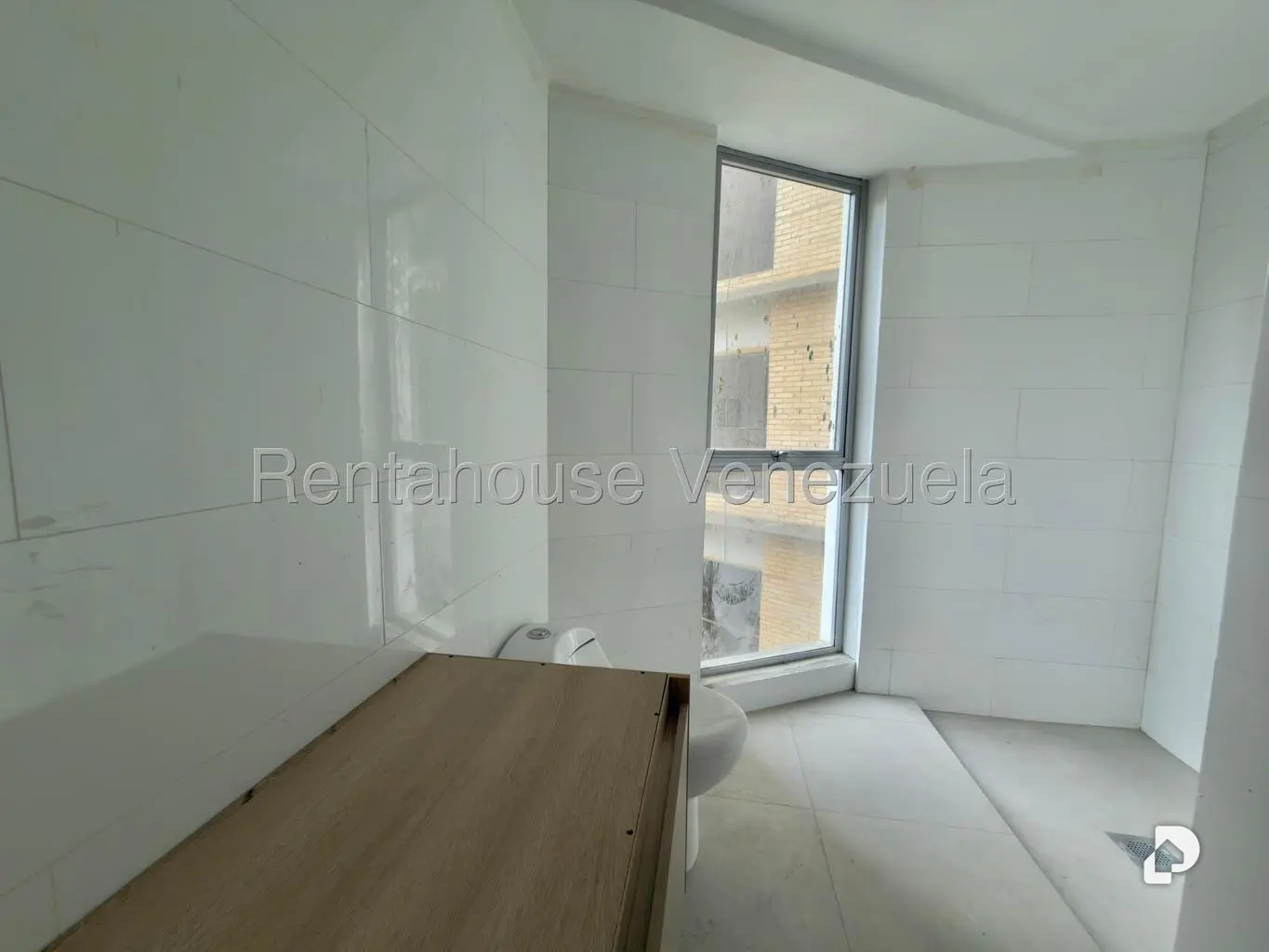 Apartamento en El Rosal, Caracas – 11