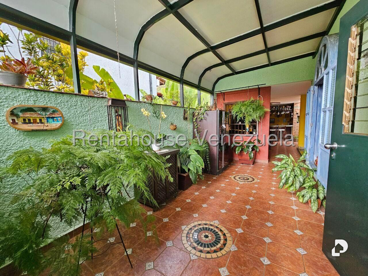 Casa en La Tahona, Caracas – 17