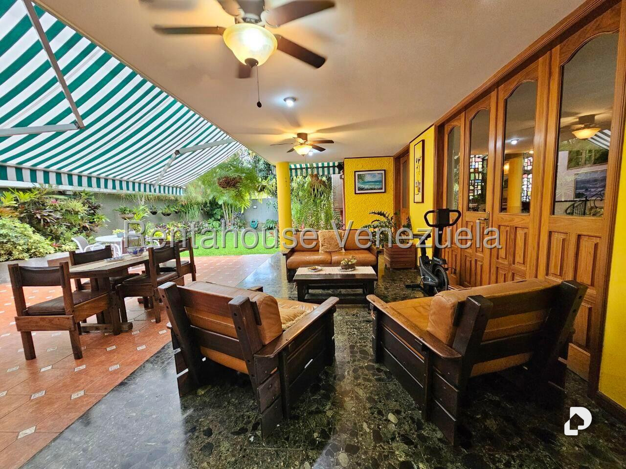 Casa en La Tahona, Caracas – 19