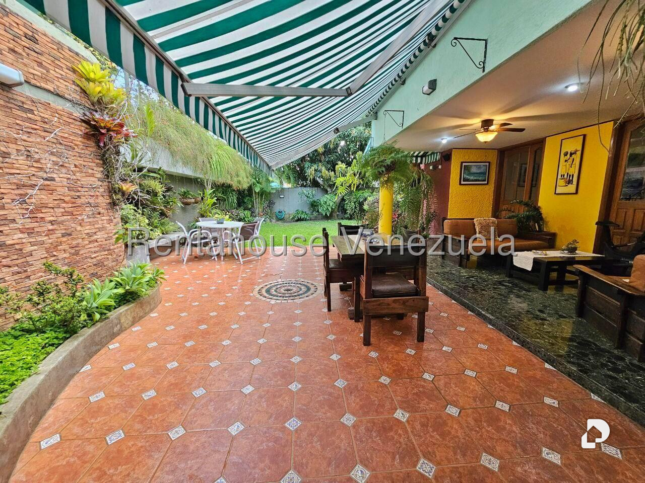 Casa en La Tahona, Caracas – 20