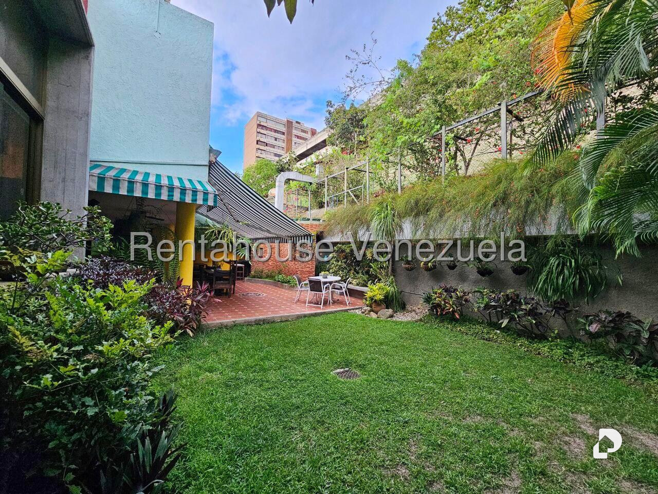 Casa en La Tahona, Caracas – 25