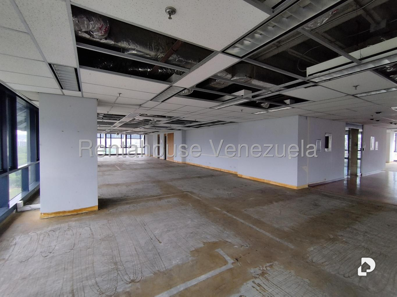 Oficina en Plaza Venezuela, Caracas – 9