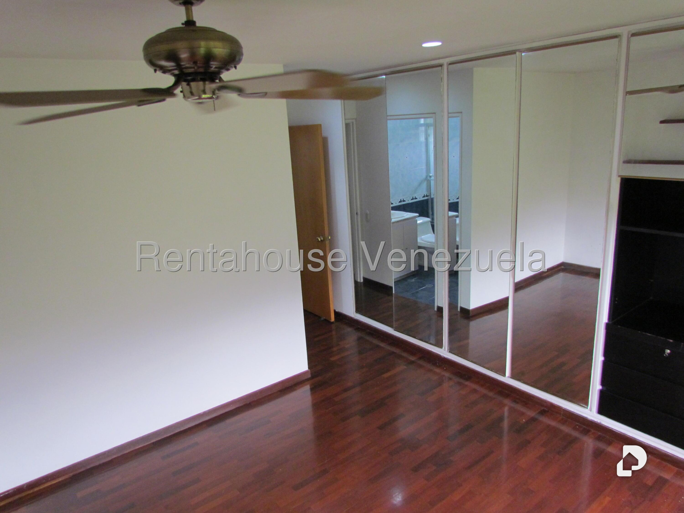 Apartamento en Vizcaya, Caracas – 16