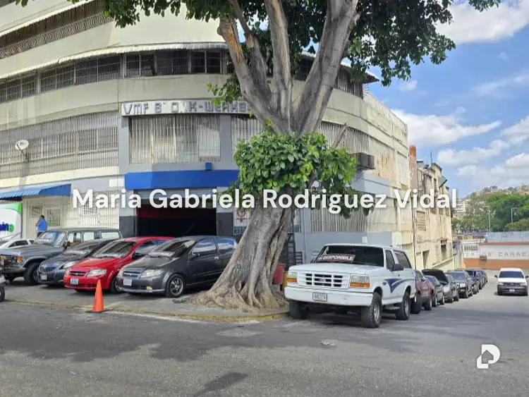 Local comercial en Quinta Crespo, Caracas – 3