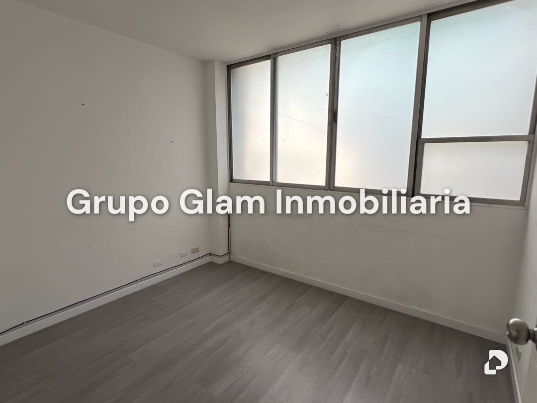 Oficina en El Rosal, Caracas – 14