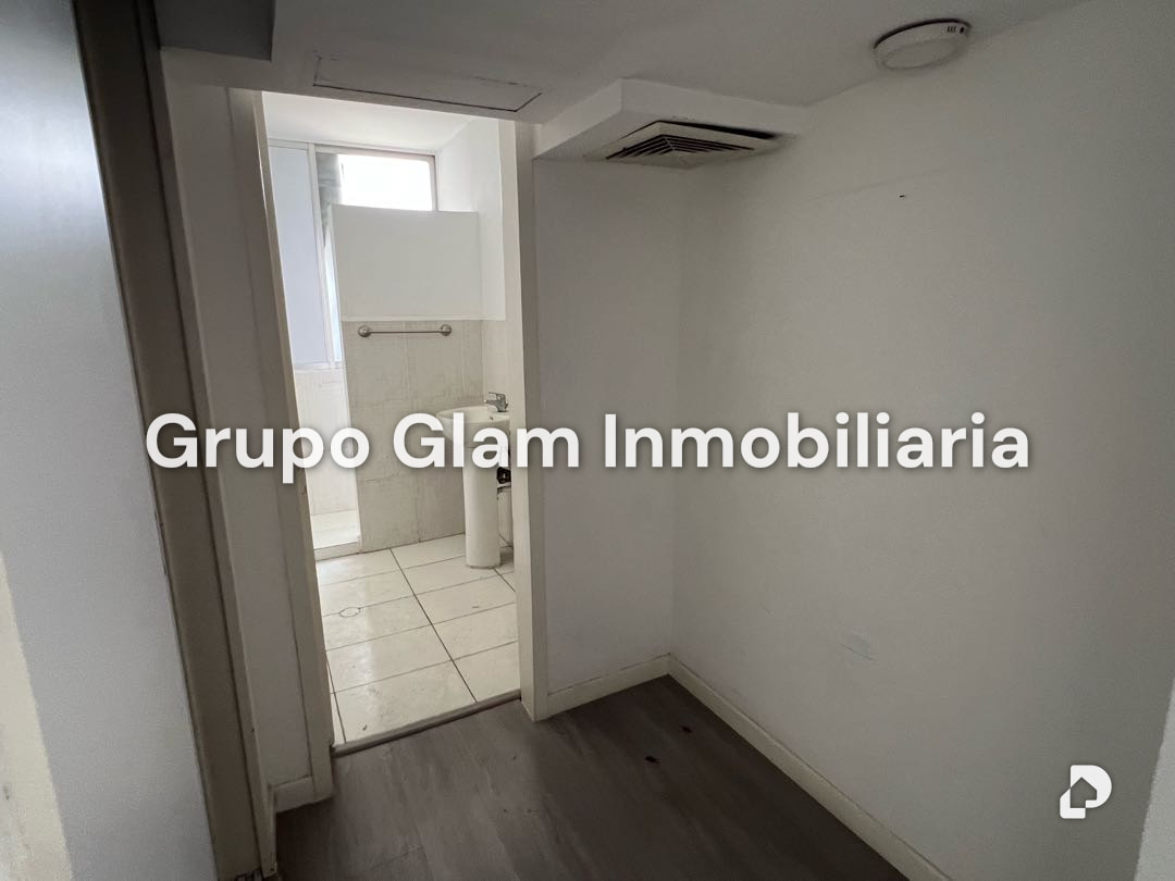 Oficina en El Rosal, Caracas – 12