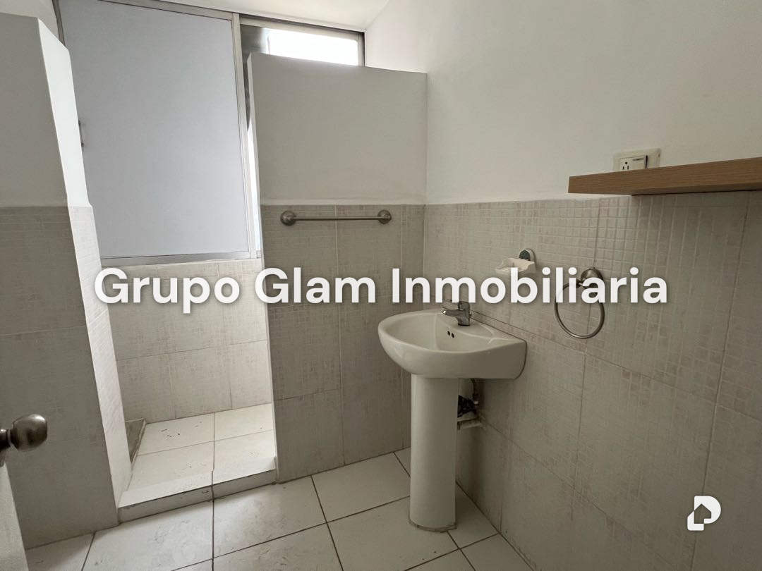 Oficina en El Rosal, Caracas – 13