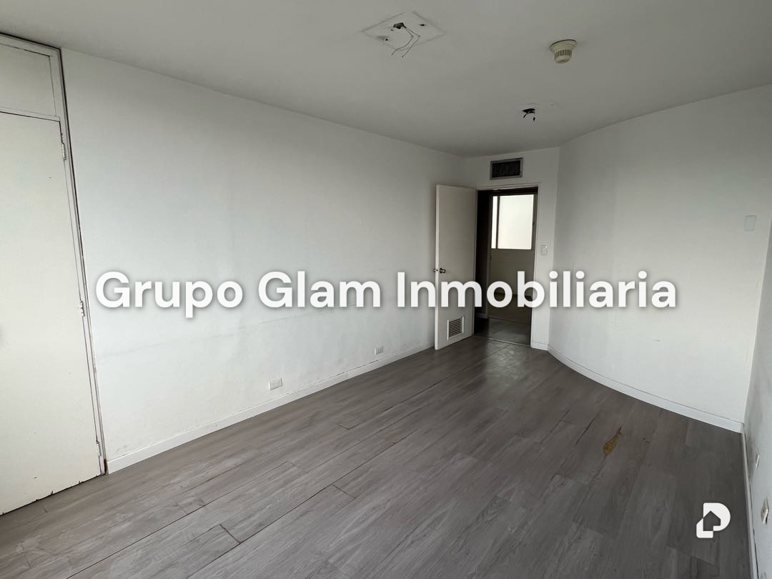 Oficina en El Rosal, Caracas – 11