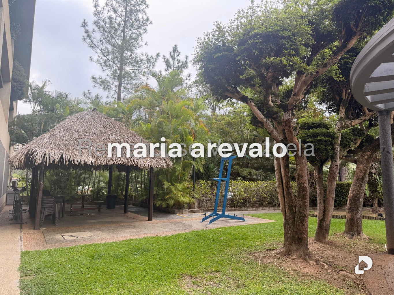 Apartamento en Las Esmeraldas, Caracas – 2