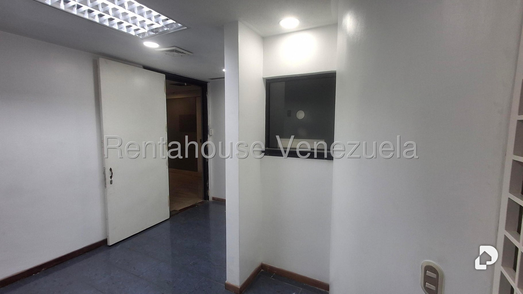 Oficina en El Bosque, Caracas – 2