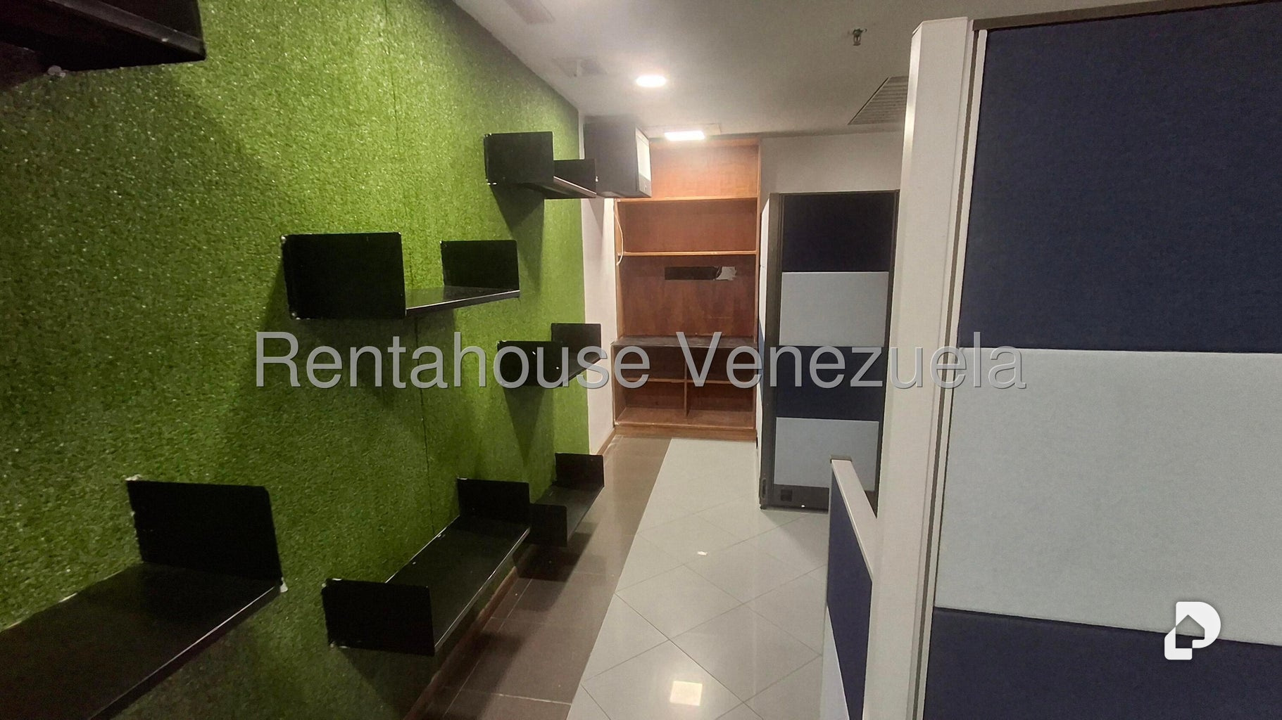 Oficina en El Bosque, Caracas – 17