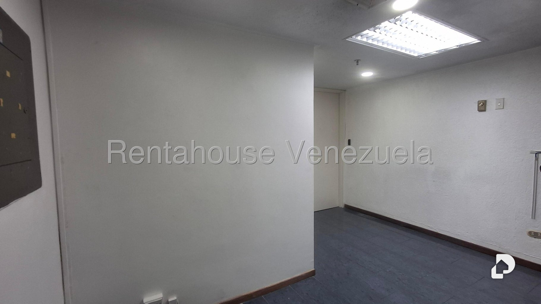 Oficina en El Bosque, Caracas – 3