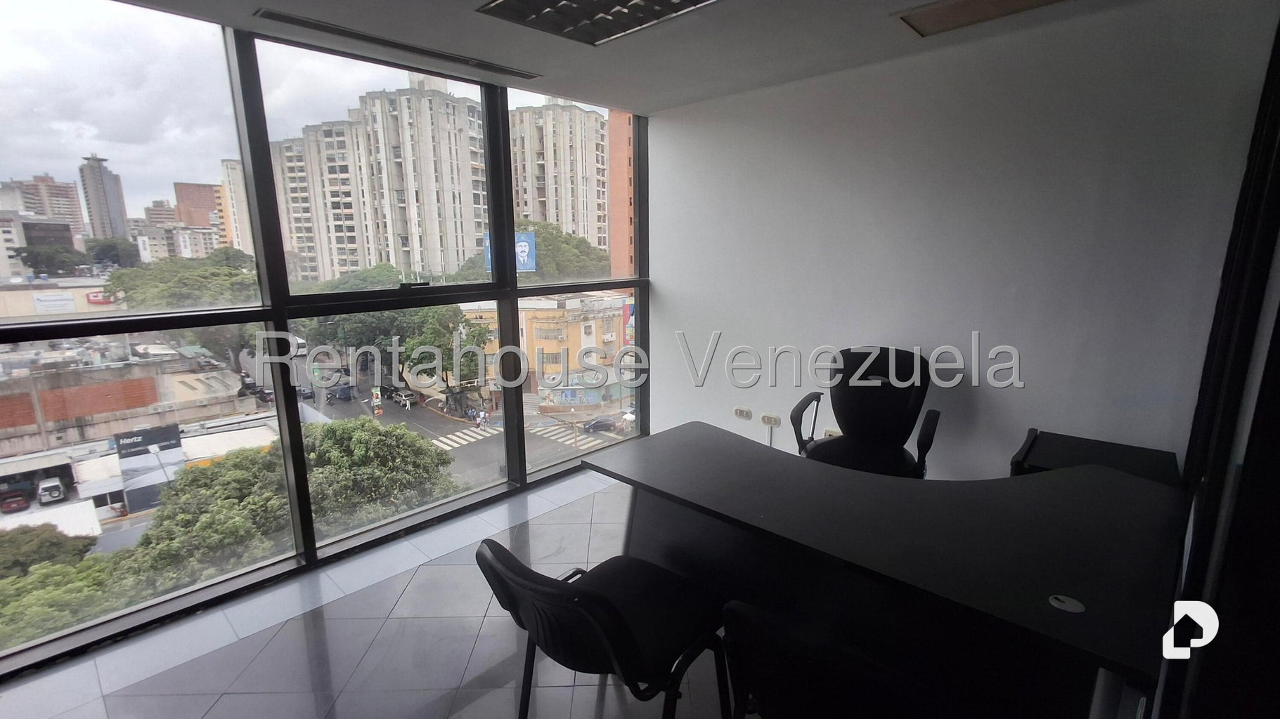 Oficina en El Bosque, Caracas – 9
