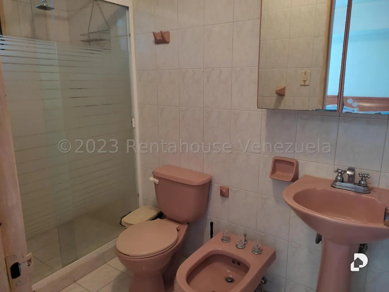 Apartamento en El Cigarral, Caracas – 14